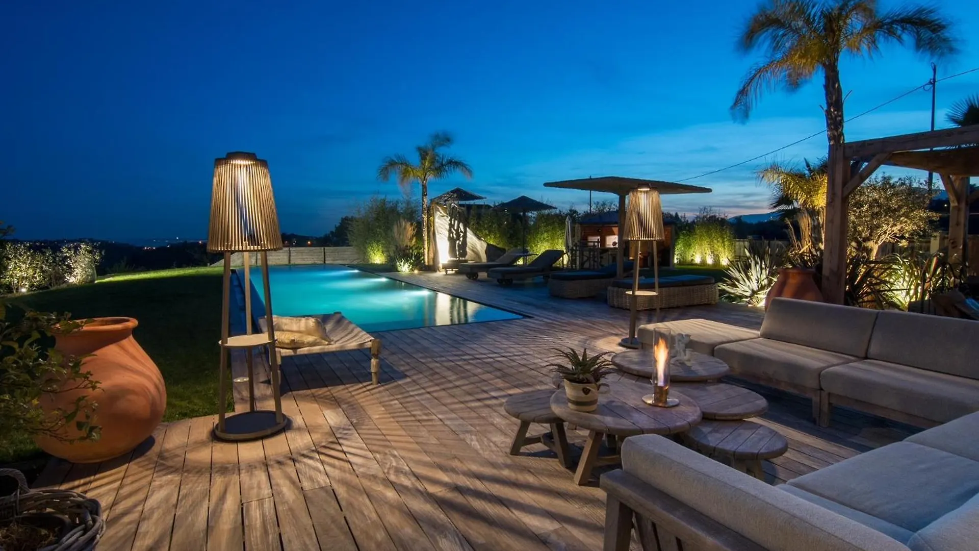 Villa De Luxe Piscine Vue Mer Nice 0*,  Fransa